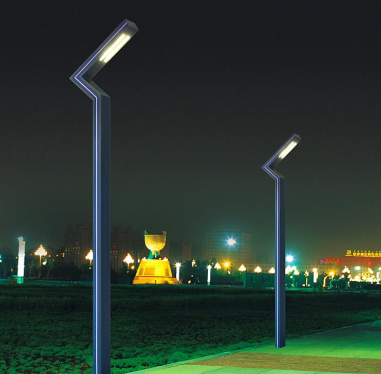 چراغ های آلومینیوم مدرن و ساده ۳-۴ متر برای چراغ پارک بیرون ویلا